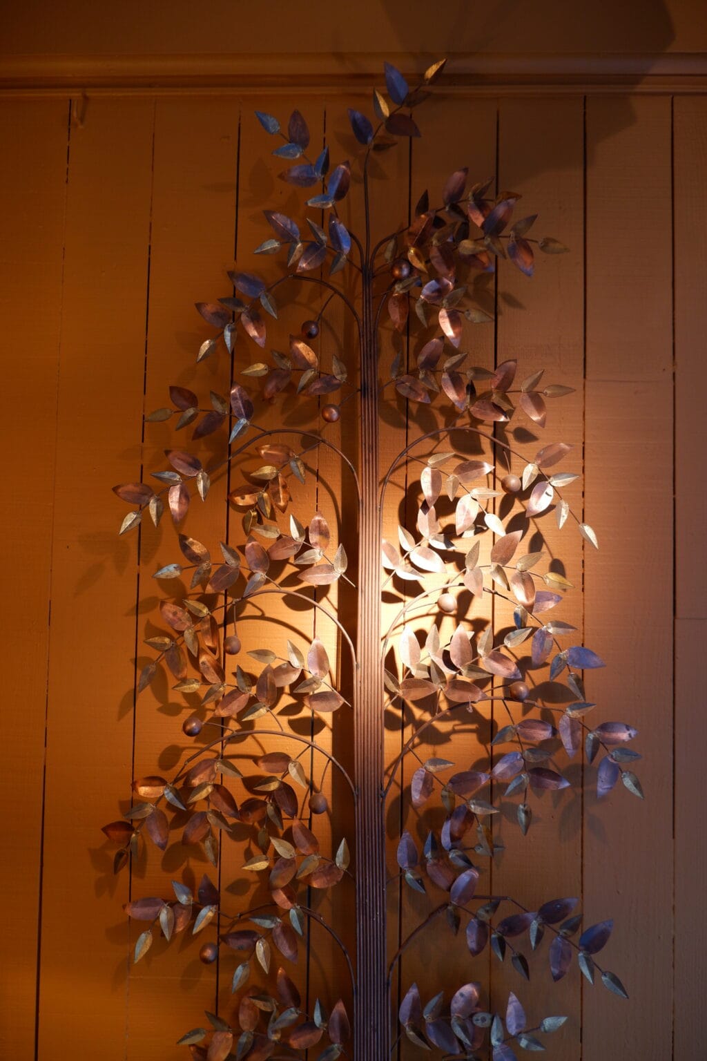 Grande Sculpture brutaliste en cuivre "Tree of life" by Curtis Jere ca.1970 – Image 2