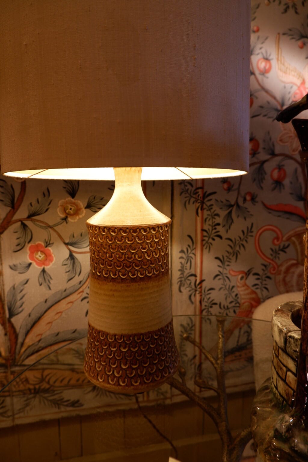 Textured sandstone lamp by Soholm - Denmark ca.1960+ A/J wild silk - Image 3