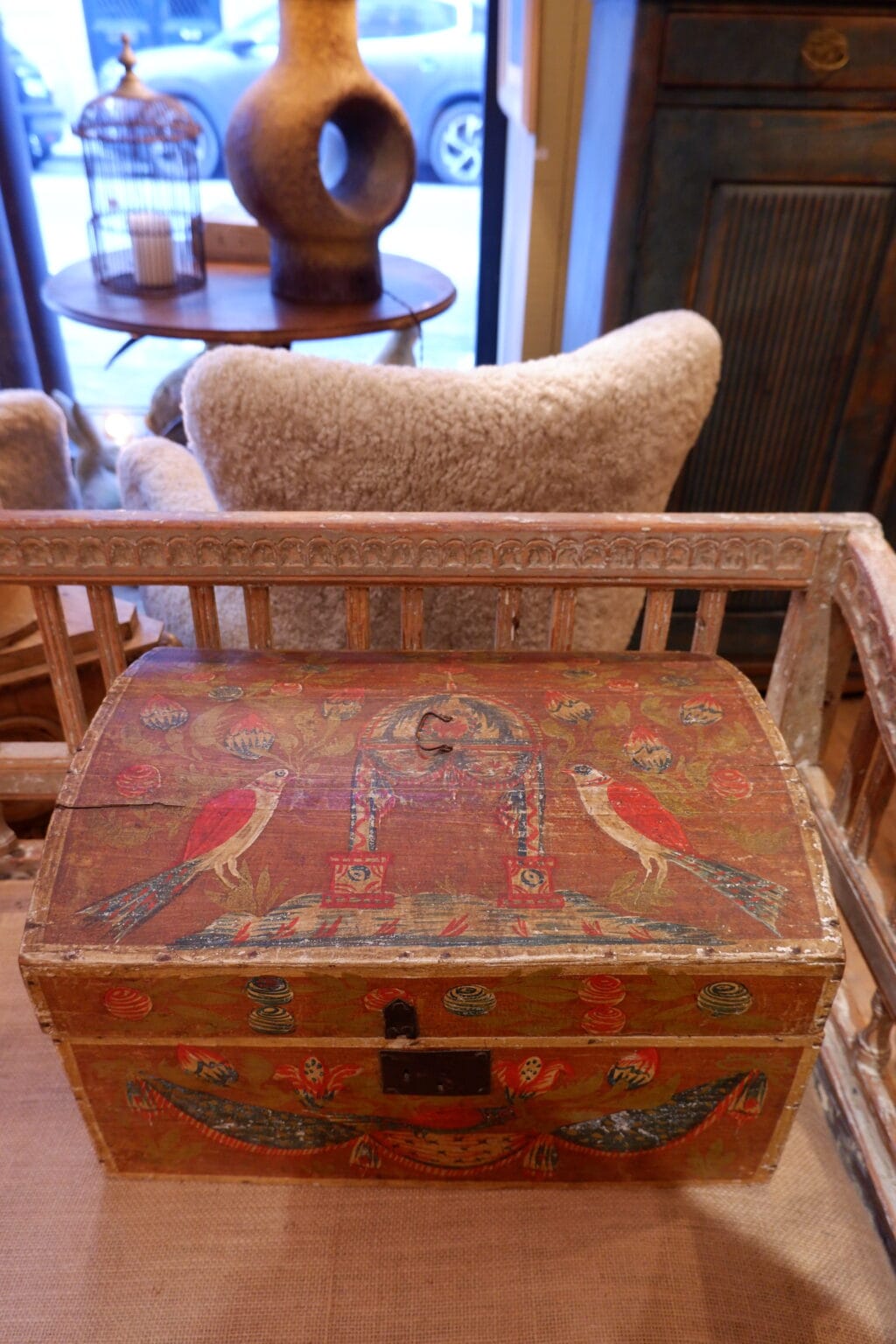 Coffres de mariage en bois peint "Normandie" - Art populaire XIXe – Image 8