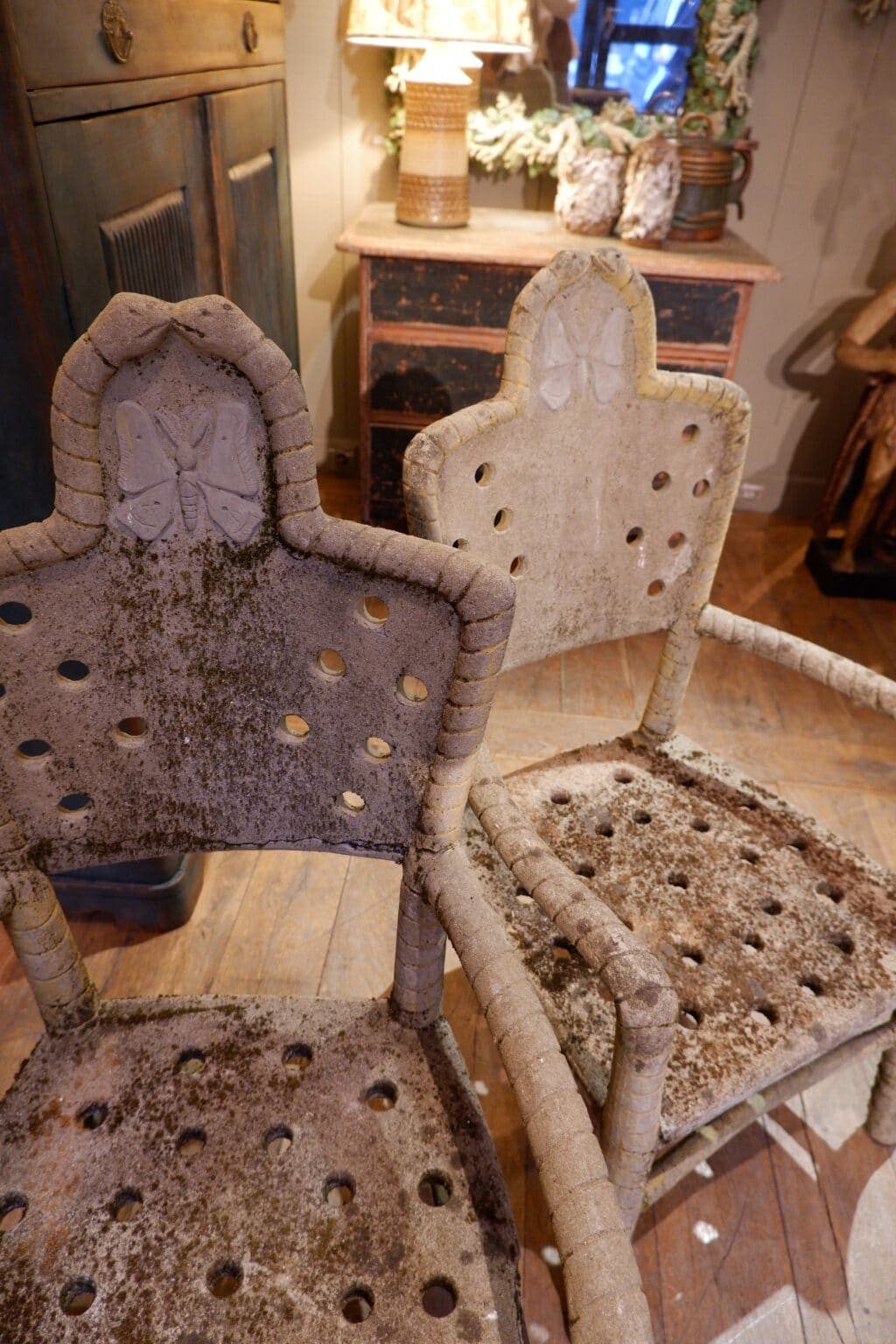 Pair of cement garden armchairs with butterfly back - Art Nouveau style ca.1900 - Image 2