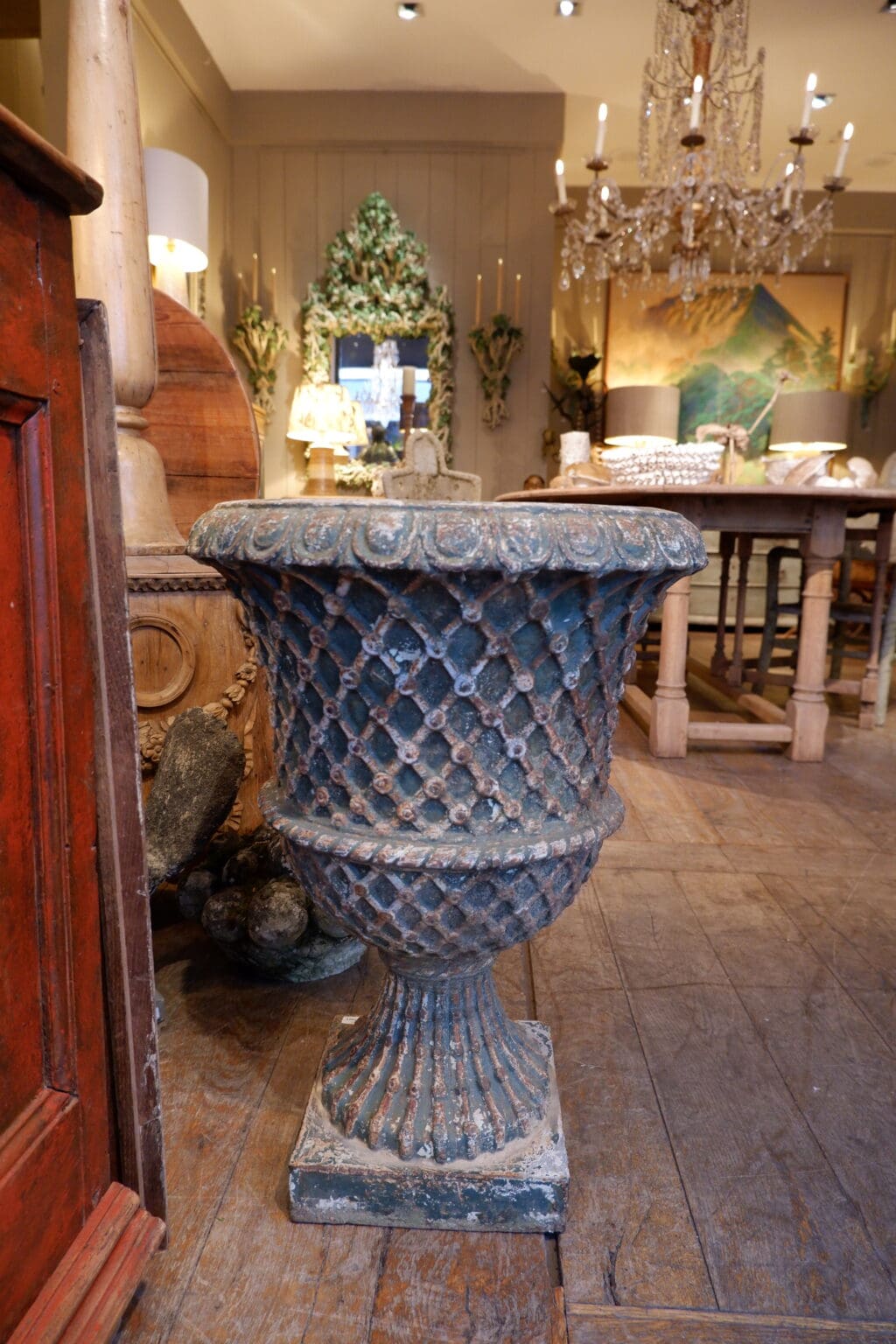 Rare paire de vases en fonte verte "décor treillage " - Angleterre  XIXe – Image 10