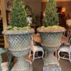 Rare paire de vases en fonte verte "décor treillage " - Angleterre  XIXe – Image 4