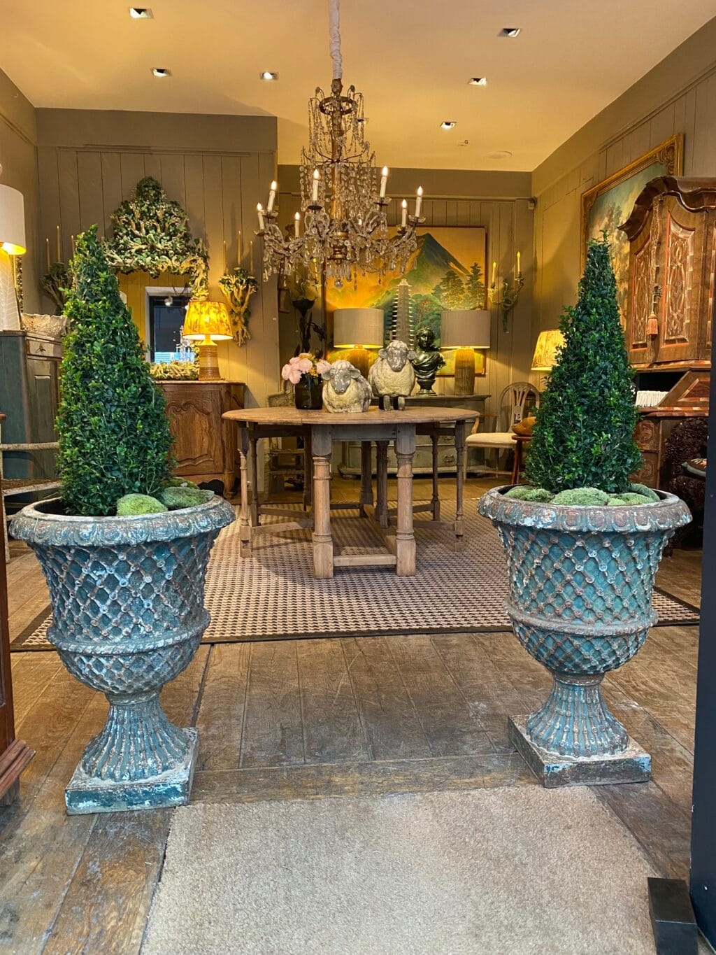 Rare paire de vases en fonte verte "décor treillage " - Angleterre  XIXe – Image 9