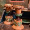 Paire de petits vases Medicis sur socle en terre mélée d'Apt - décor glands & feuilles de chêne -Début XIXe