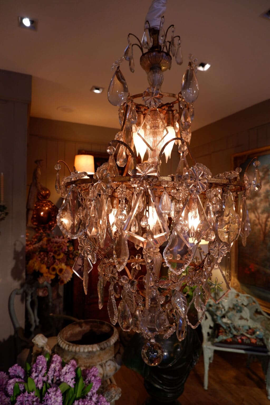 Grand lustre en bronze cabochon et plaques de cristal taillé - France fin XVIIIe – Image 4