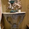 Console Suédoise en bois sculpté & peint décor faux marbre bleu pâle ca.1780 – Image 9