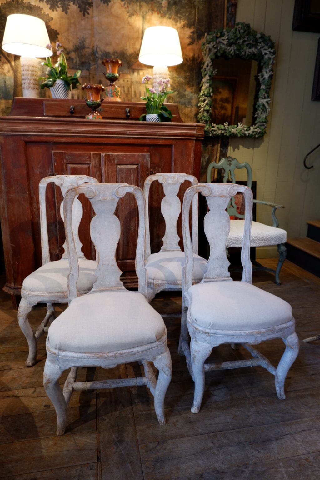 Suite de 4 chaises gustaviennes patine blanc/gris d'origine- Suède ca.1800 – Image 5