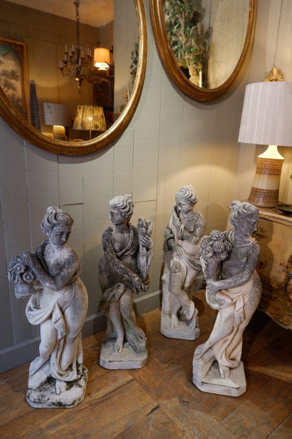 Suite des 4 saisons - Statues en pierre reconstituée- Italie ca.1900 – Image 4