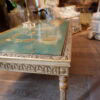 Table basse en bois sculpté & plateau au décor oriental peint sur marbre- Italie XIXe – Image 4
