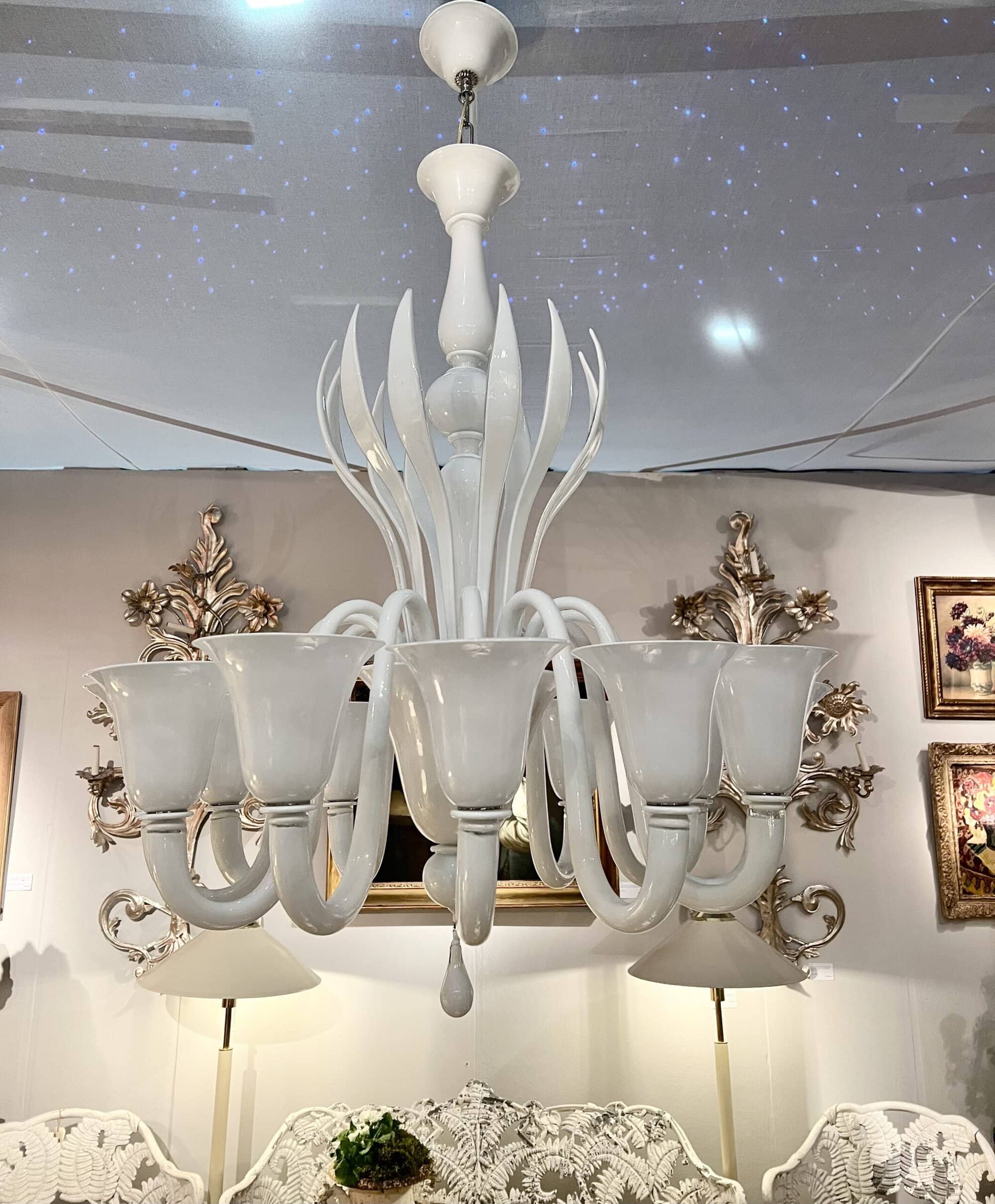 Lustre en verre blanc de Murano