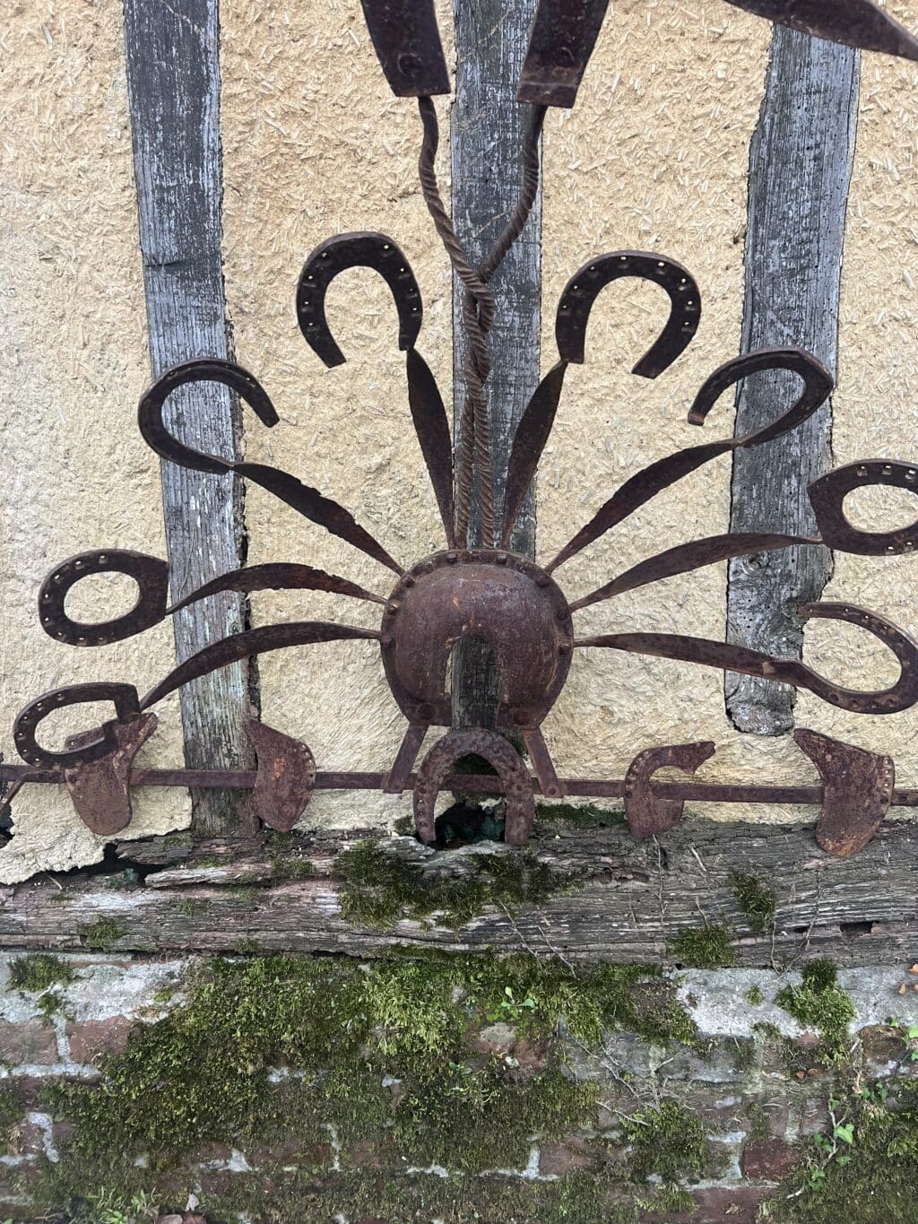 Grand bouquet de Saint-Éloi en fer forgé