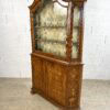 Petit vaisselier deux-corps en bois marqueté