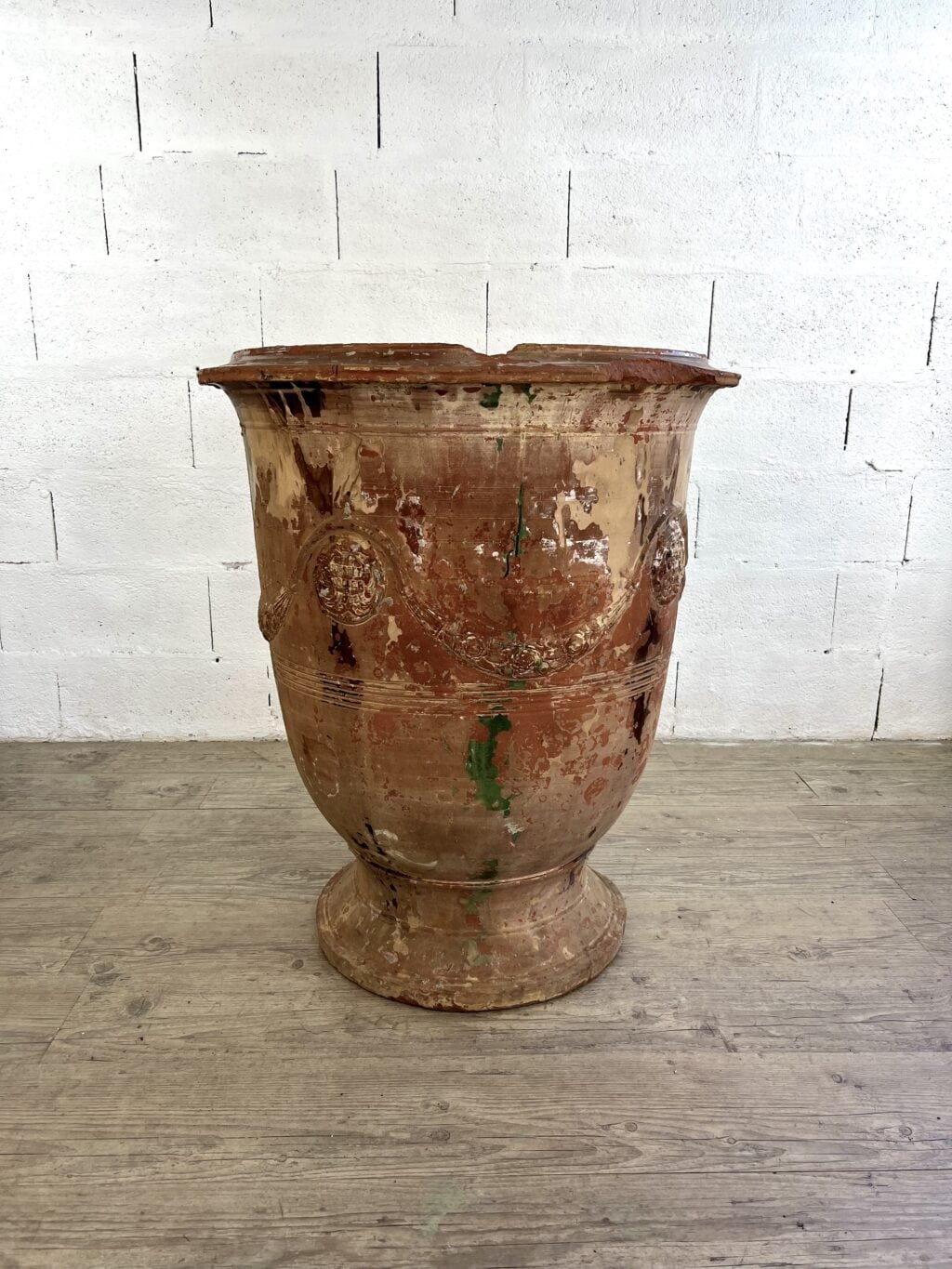 Ensemble de 2 urnes Anduze par la manufacture Boisset.