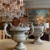 Paire de grands vases à 3 anses en fonte d'aluminium patin blanche ca.1880 – Image 7