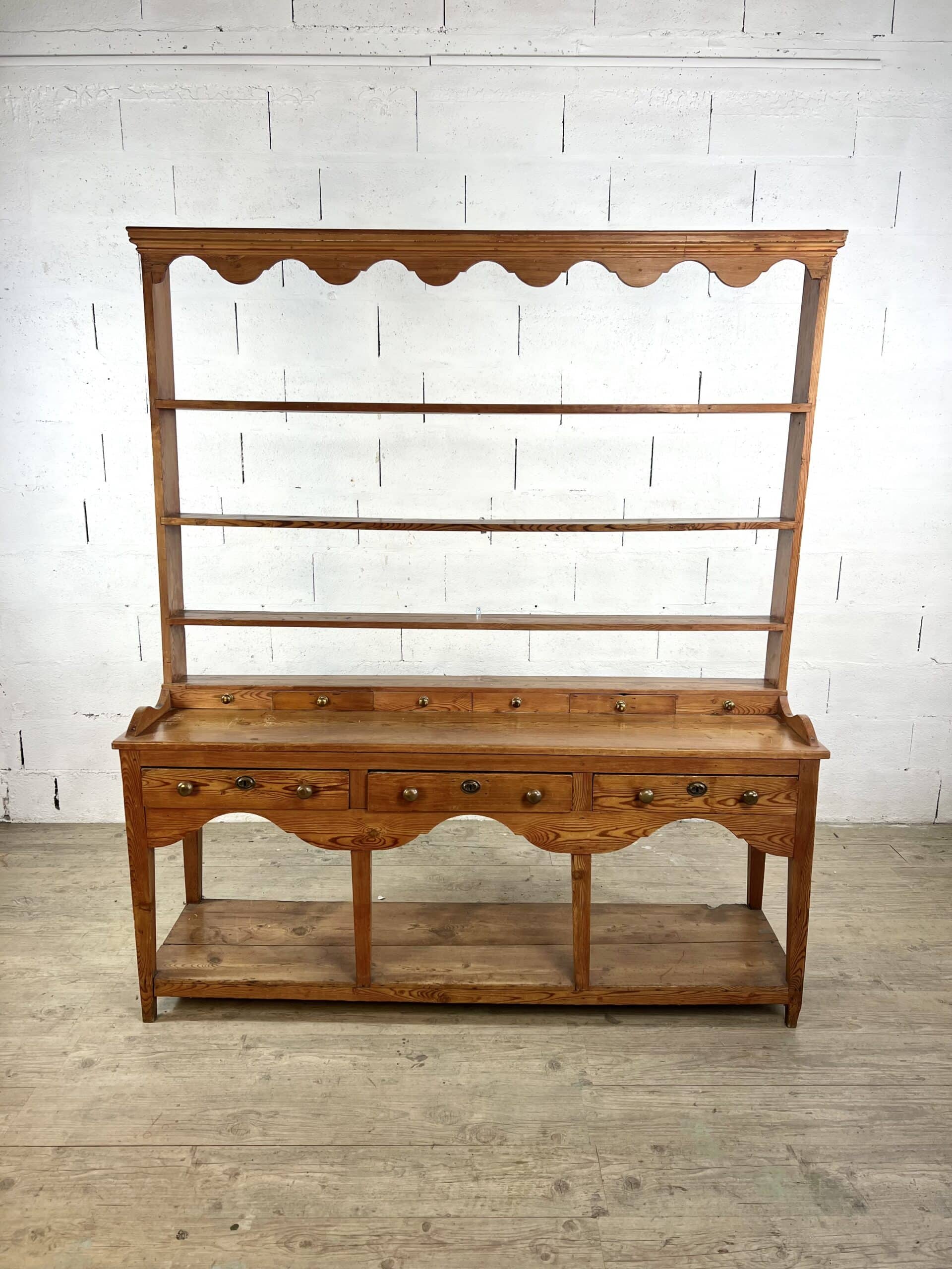 Vaisselier de ferme en bois naturel