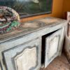 Buffet Louis XV en bois peint gris-bleu - France fin XVIIIe – Image 7