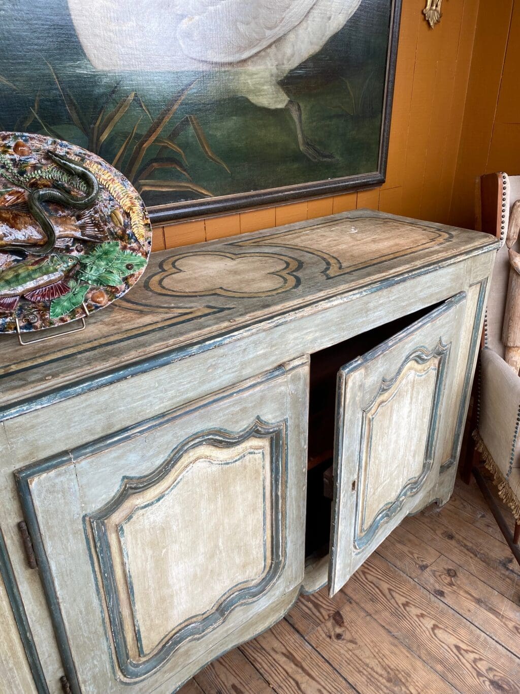 Buffet Louis XV en bois peint gris-bleu - France fin XVIIIe – Image 7