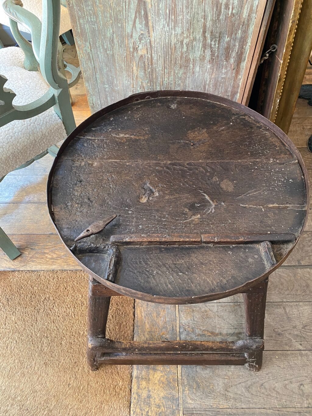 Table de cordonnier en bois et fer - Alpes XIXe – Image 2