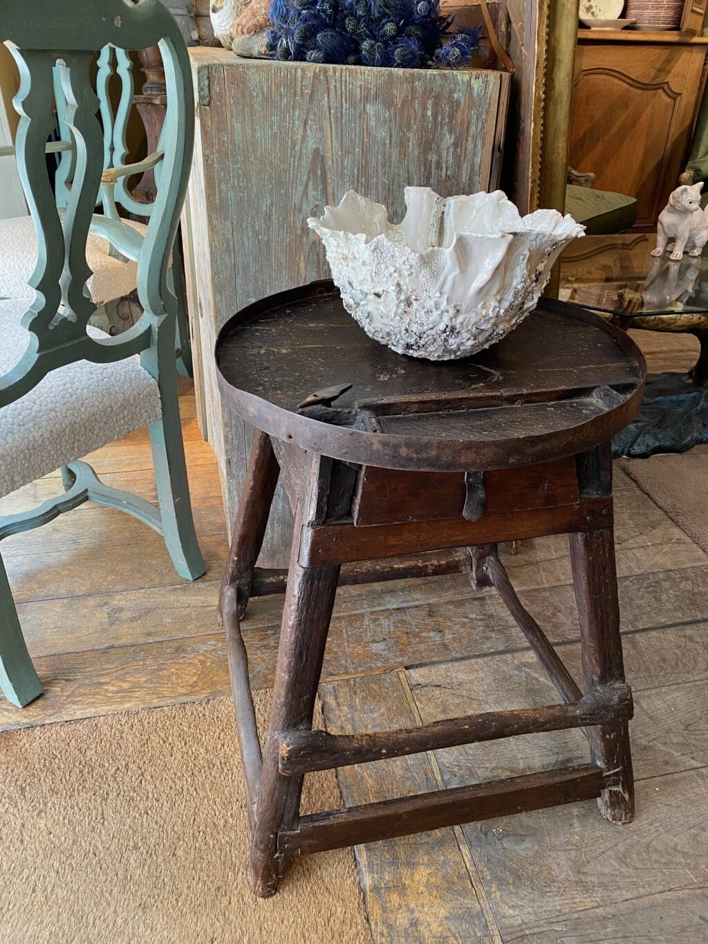 Table de cordonnier en bois et fer - Alpes XIXe – Image 3