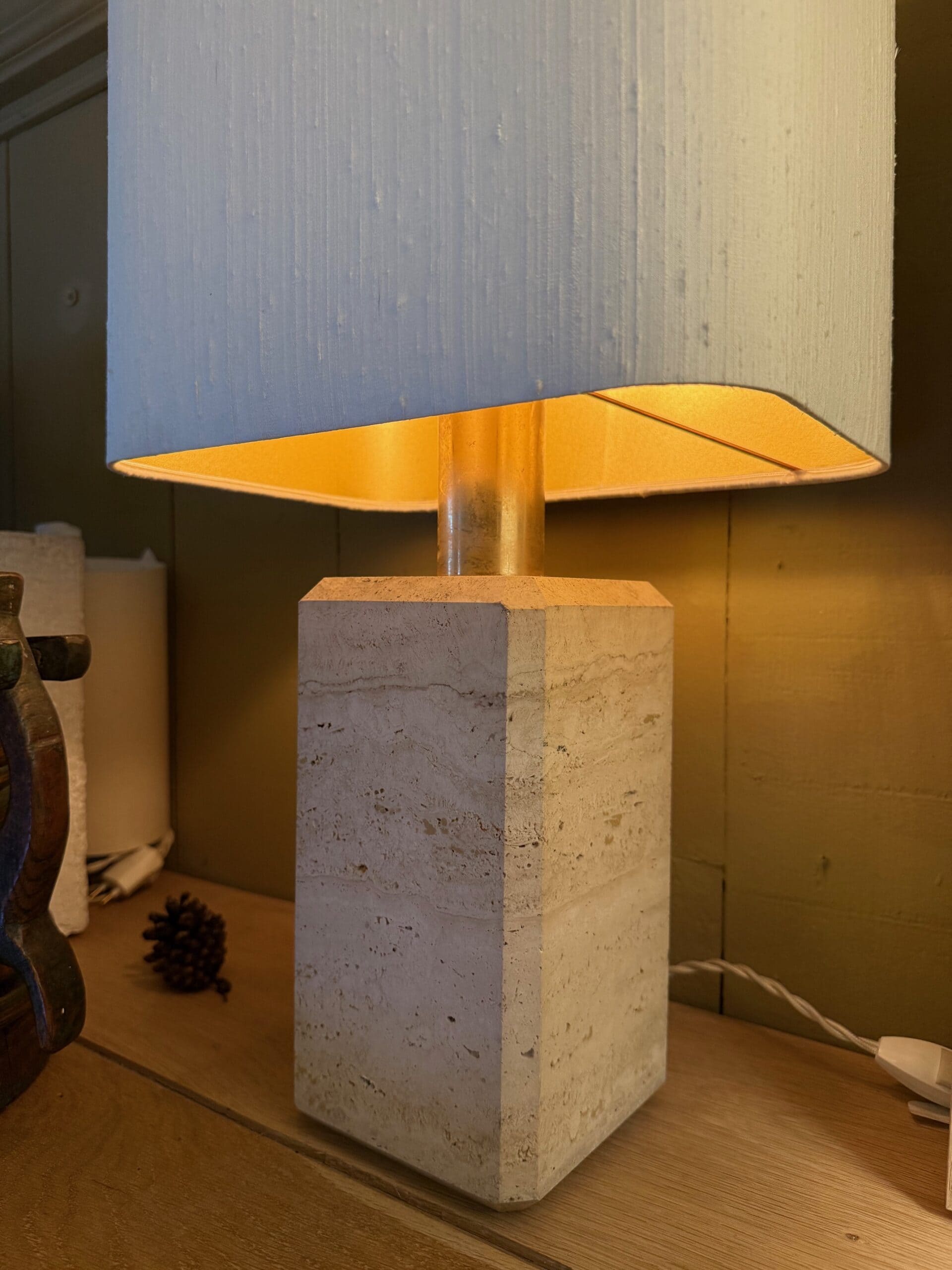 Lampe en travertin & laiton - Italie ca.1960 – Image 2