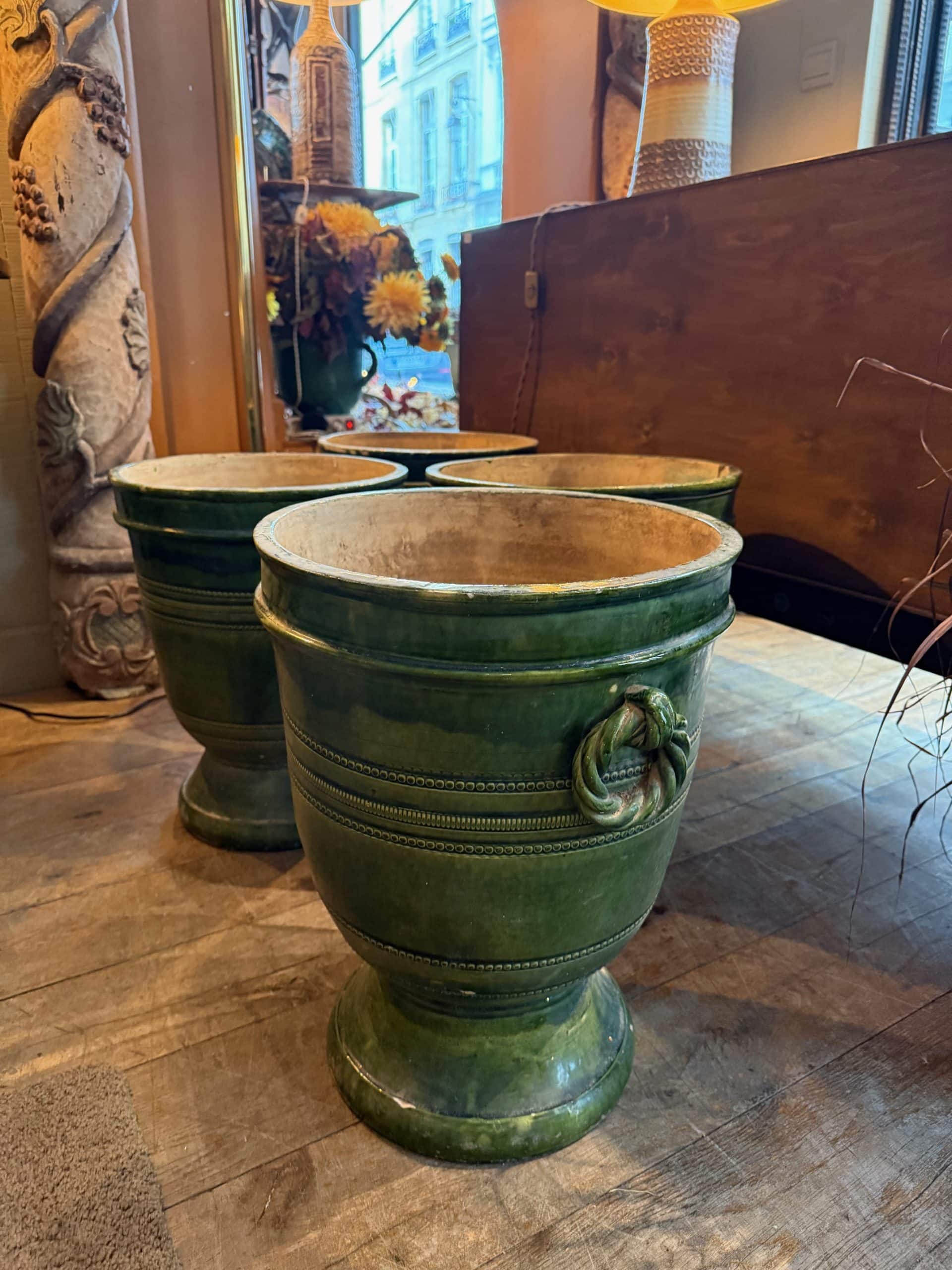 Suite de 4 pots en céramique émaillée verts – France ca.1950