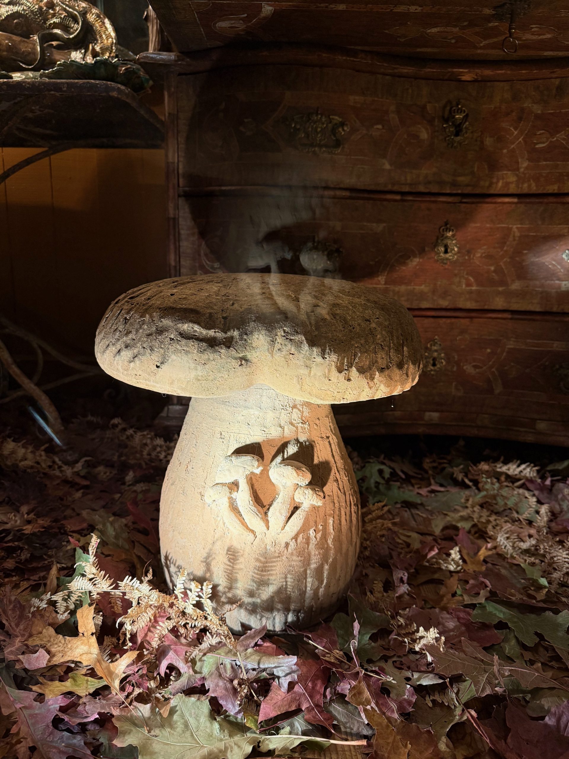 Table & 4 tabourets "champignons" en terre cuite - Italie ca.1900 – Image 3
