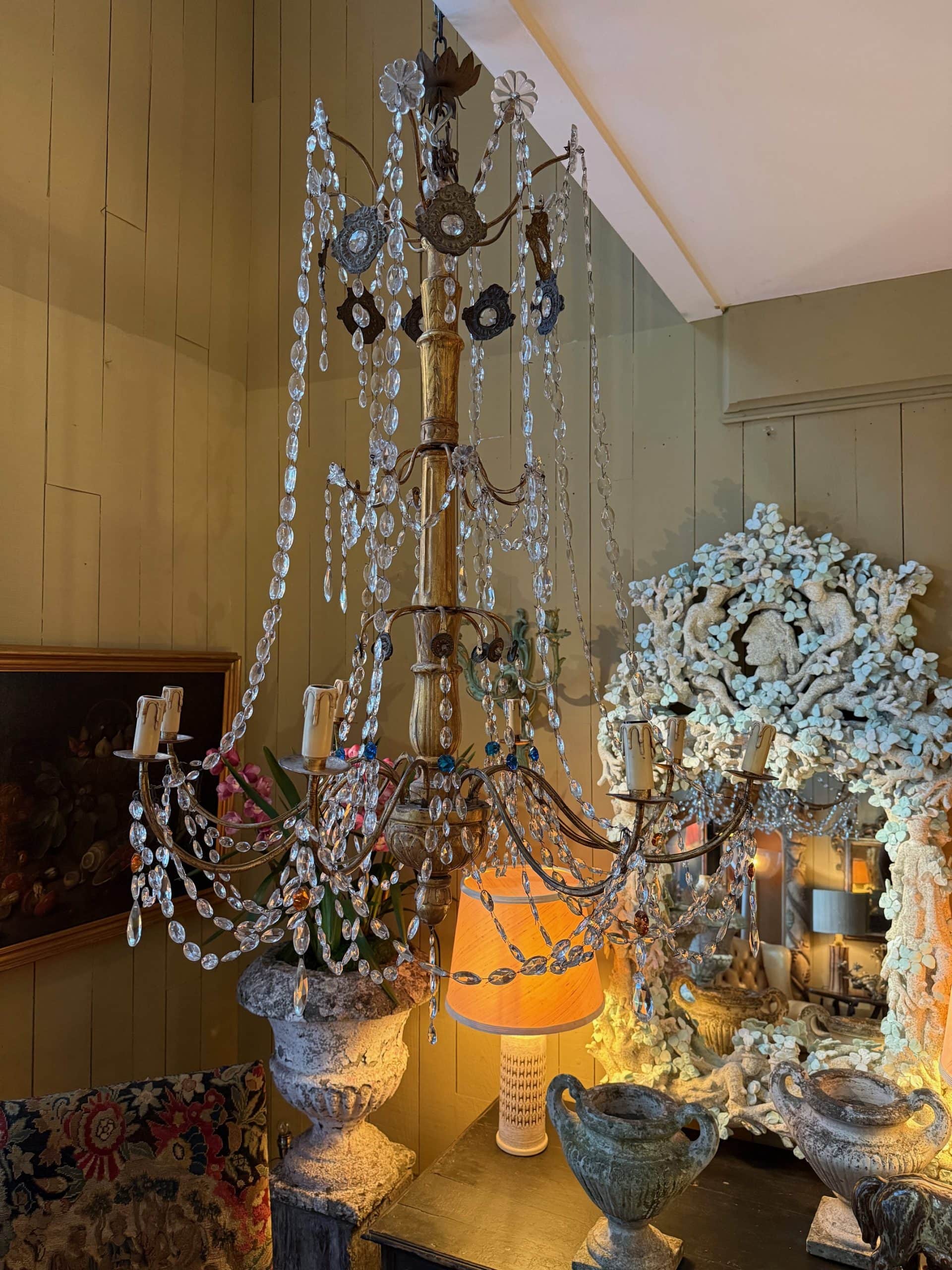 Très grand lustre Génois d’époque XIXe – chutes de cristal taillé
