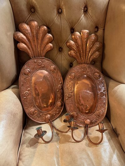 Paire d'appliques baroques - réflecteur en cuivre- Suède ca.1890