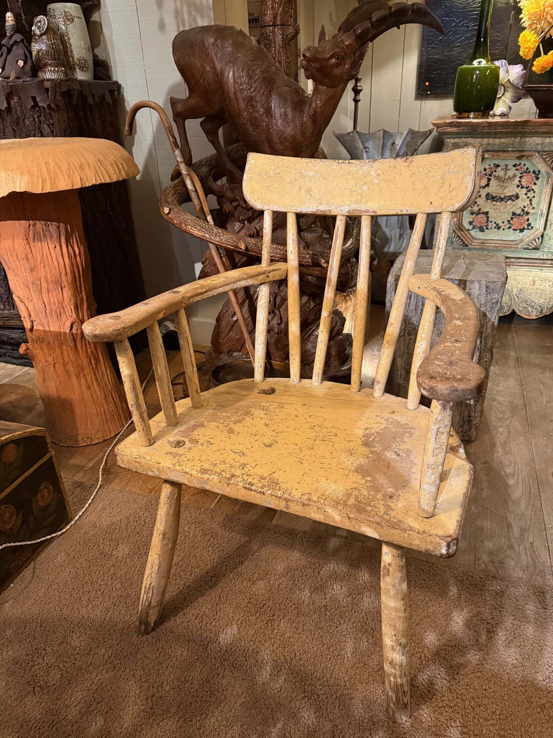 Fauteuil d’âtre en bois peint – Irlande XIXE