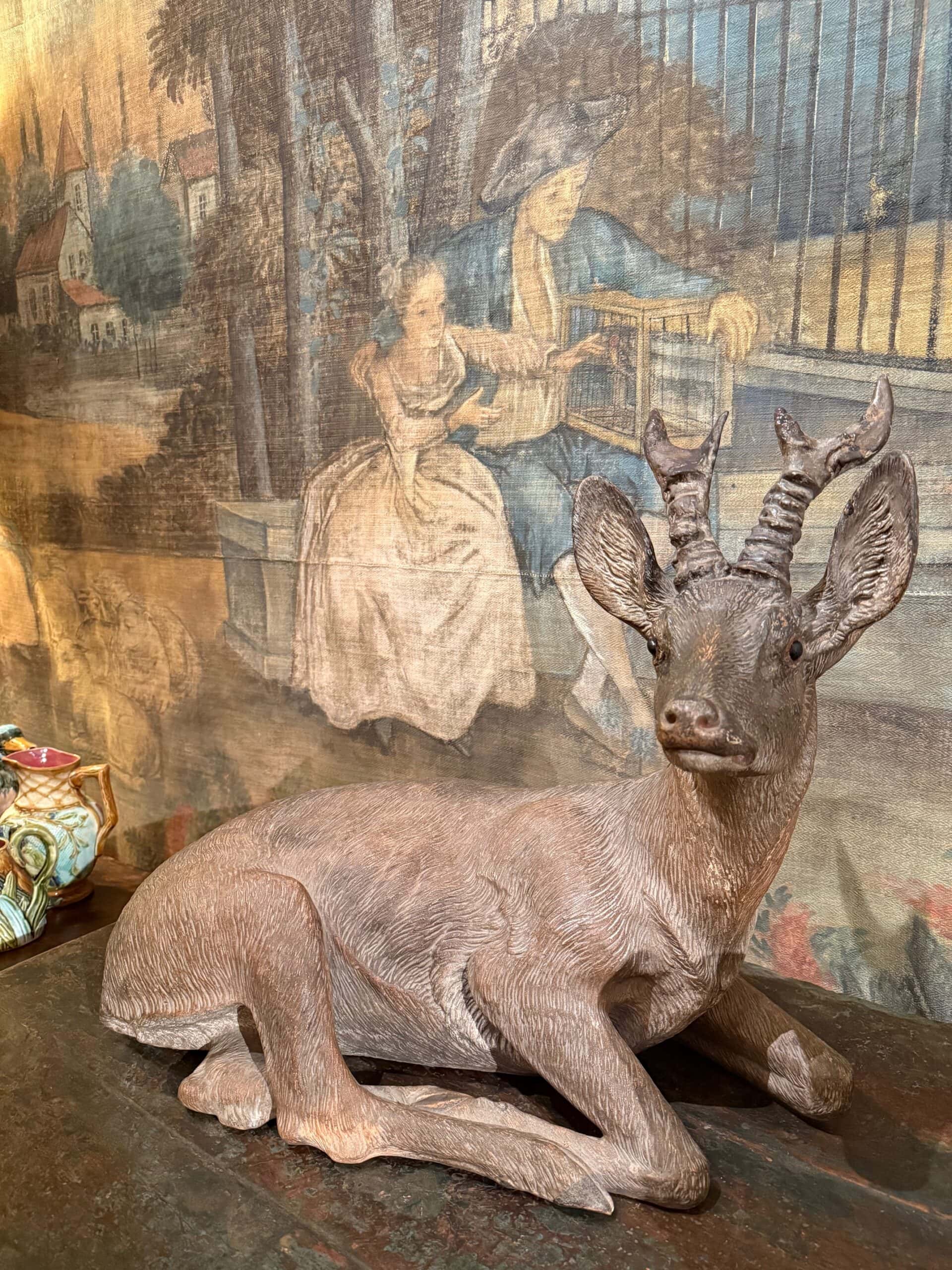 Jeune cherveuil en terre cuite polychrome – Autriche XIXe