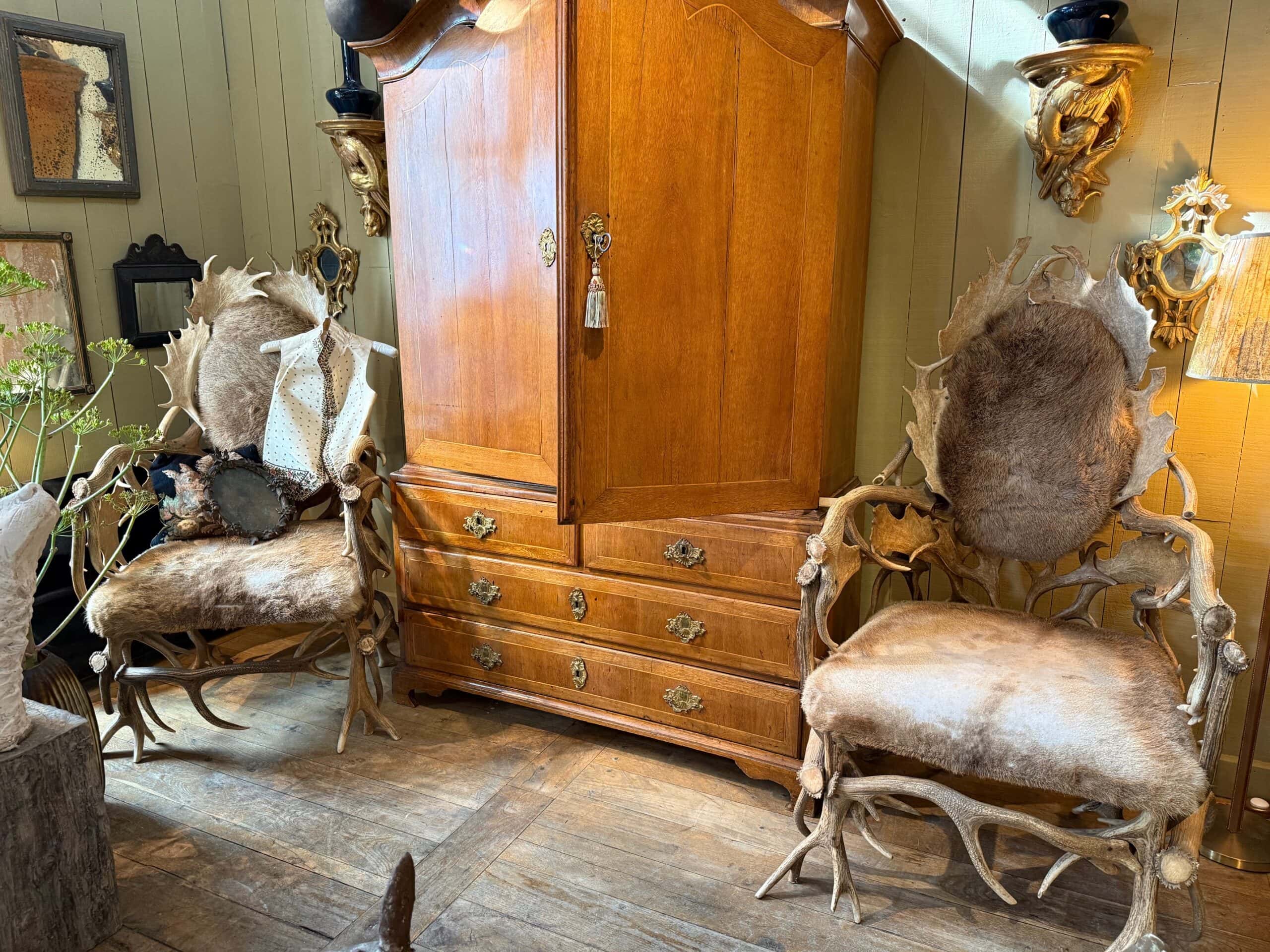 4 chaises pliantes de Yonel Lebovici