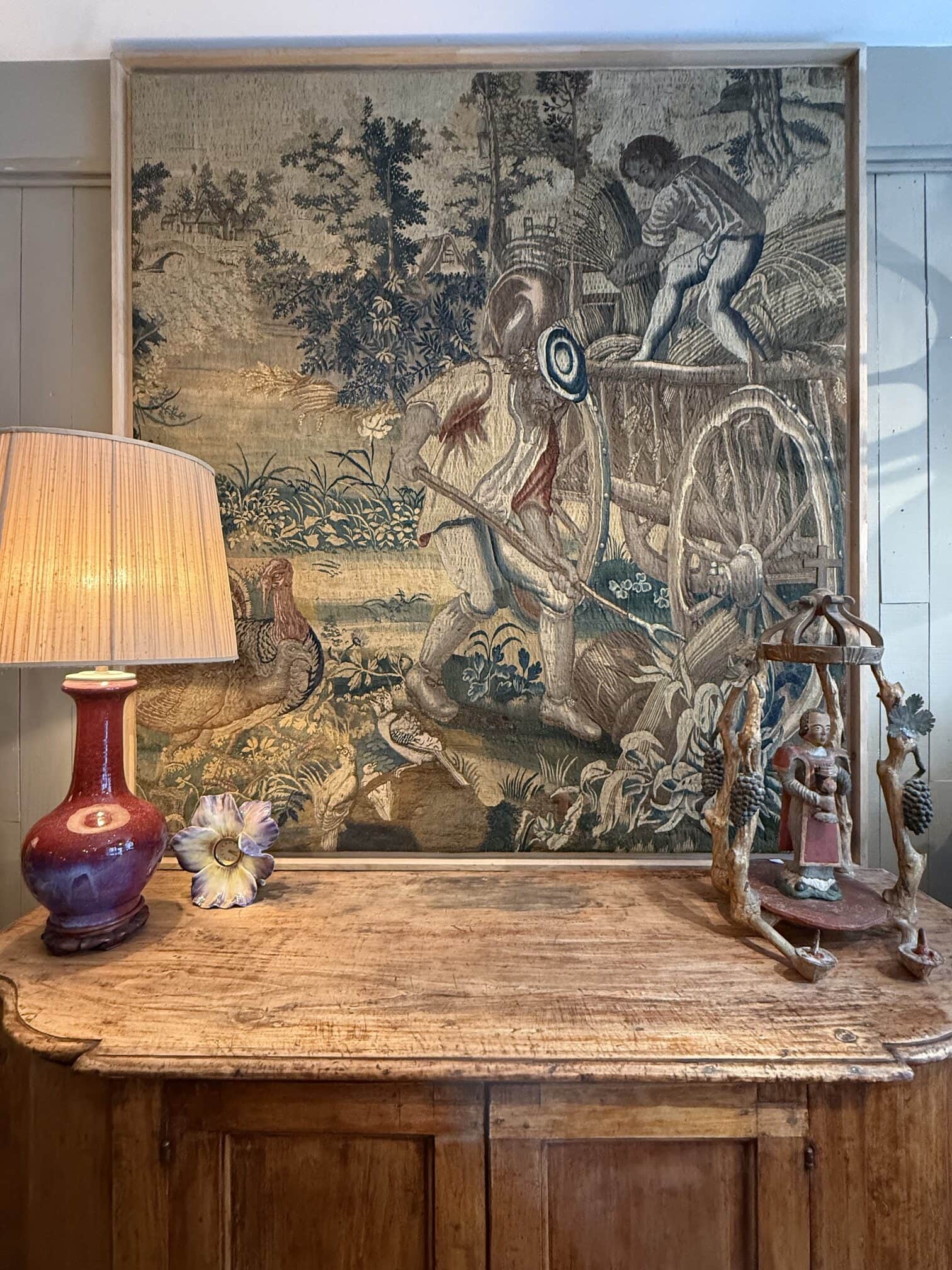 Grande tapisserie flamande "La moisson" tendue sur châssis et cadre caisse américaine - d'époque XVIIIe – Image 6