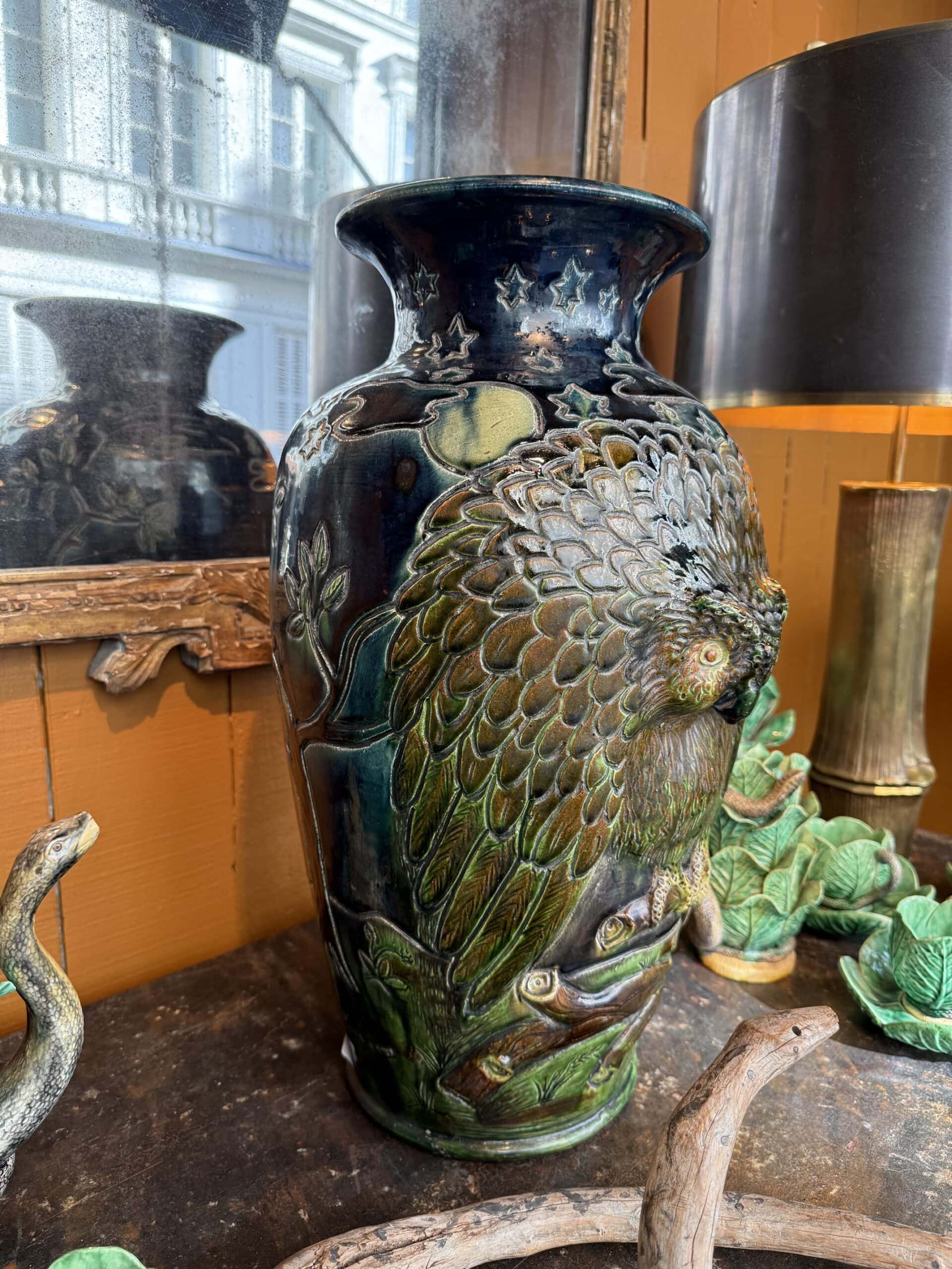 Rare vase "Hibou" en terre cuite période Art nouveau par Charles Maes à Gand - marque « pélican » – Image 2