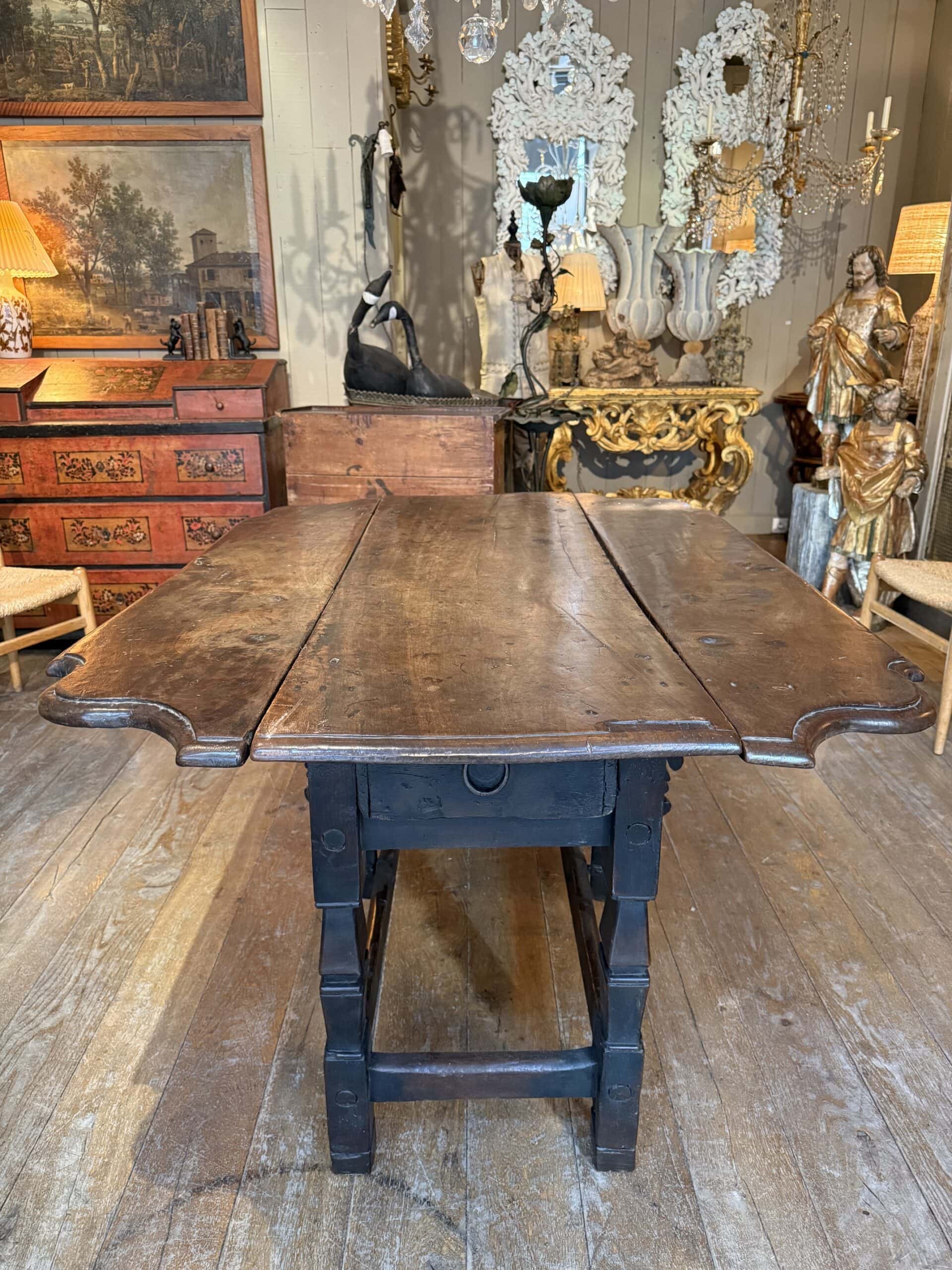 Table à volets en chêne foncé - Italie du Nord – Image 2