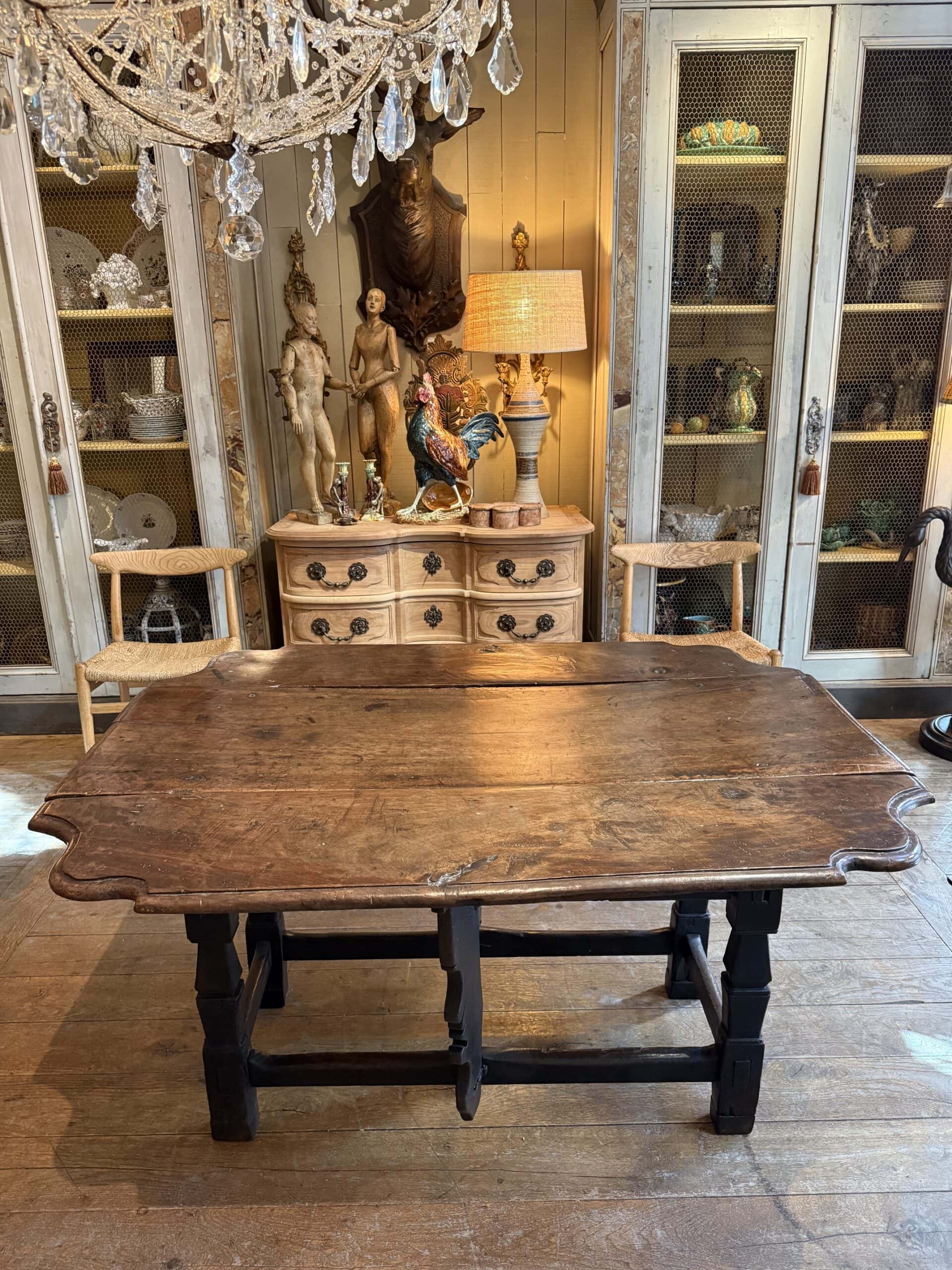Table à volets en chêne foncé - Italie du Nord – Image 3