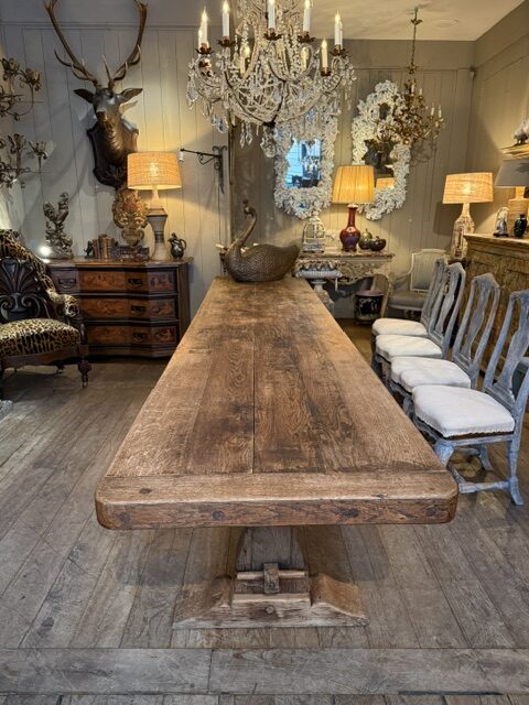 Grande table de réfectoire en chêne France XIXe – Image 2