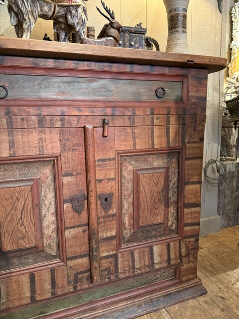 Buffet Suédois à deux portes - en bois peint décor Folk-art ca.1850 – Image 2