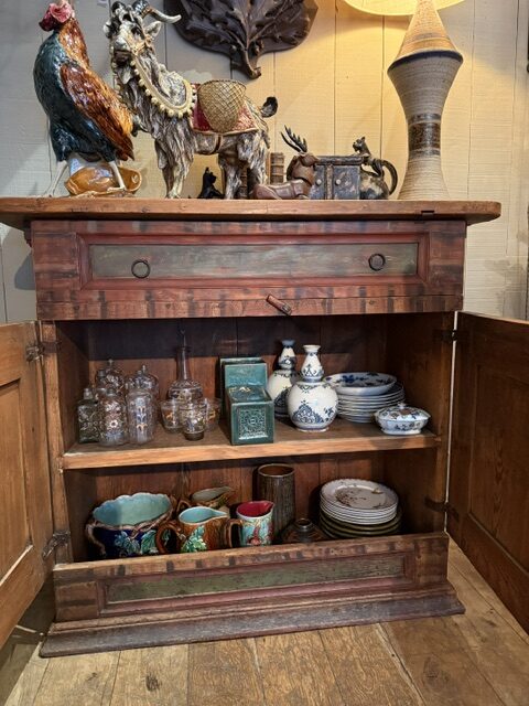 Buffet Suédois à deux portes - en bois peint décor Folk-art ca.1850 – Image 3