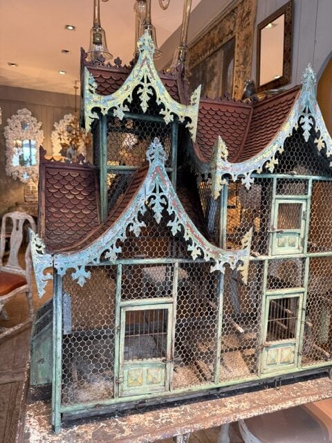 Grande cage en fer et bois - style Anglo-Normand fin XIXe – Image 3
