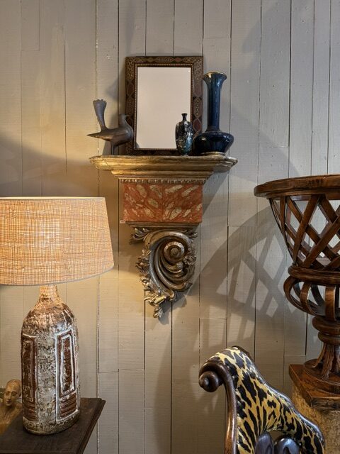 Paire de consoles murales baroques en bois sculpté et peint - Italie XVIIIe – Image 6