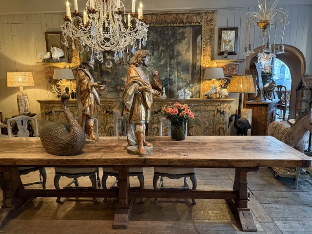 Grande table de réfectoire en chêne France XIXe – Image 8